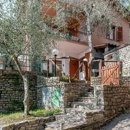 Tular Appartaments Holiday home Tellaro